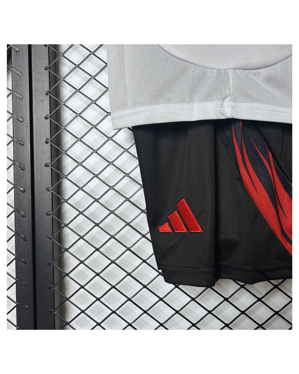 Conjunto Infantil Flamengo II 25/26 Adidas - Branco e Preto