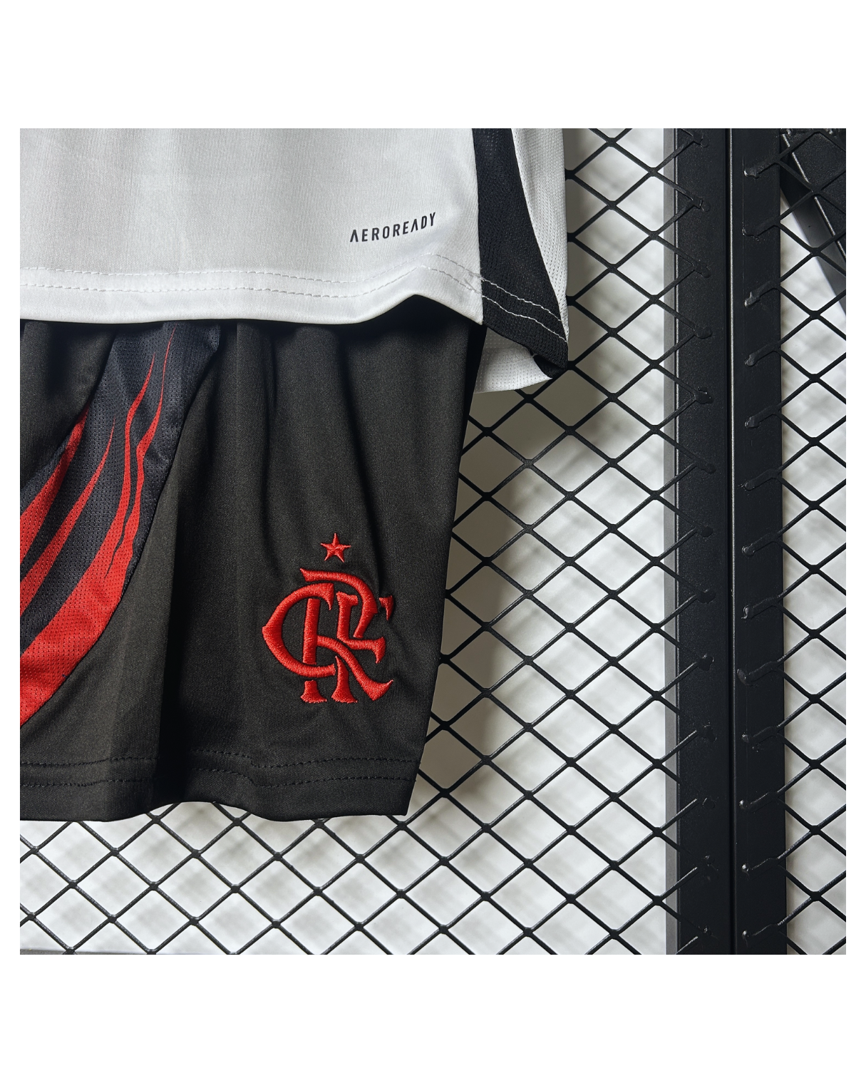 Conjunto Infantil Flamengo II 25/26 Adidas - Branco e Preto